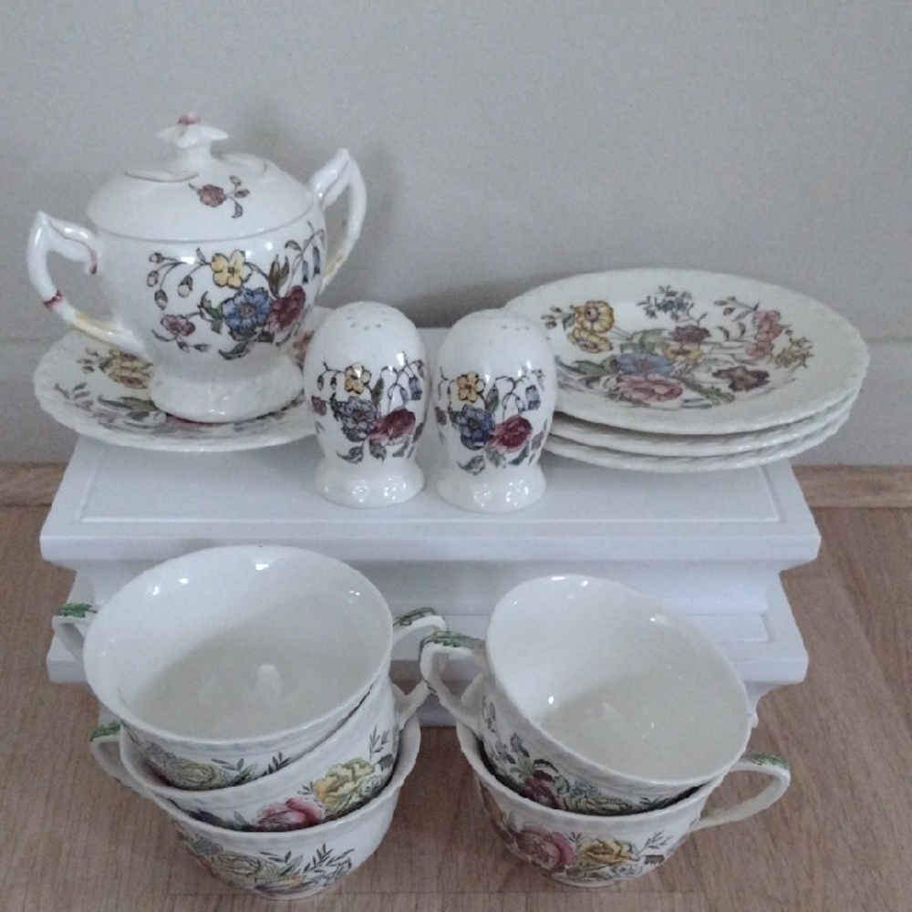 Vernonware Tea cups, Salt & pepper shaker, Sugar Bowl Saucer & dessert plates,